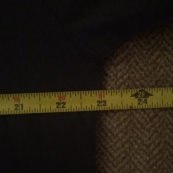 Red jacket - Picture 4 of 9